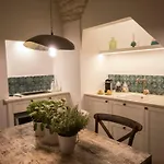 Il Fiore Nel Borgo *