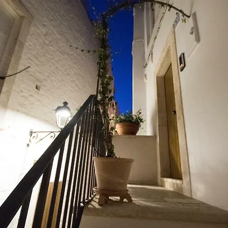 Il Fiore Nel Borgo Локоротондо